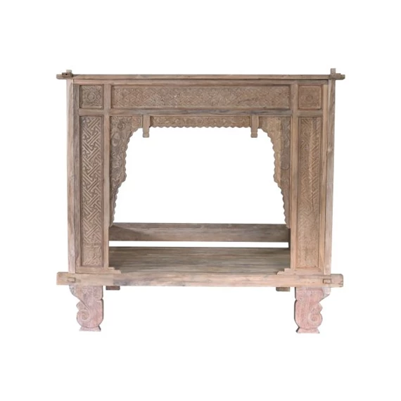 Ágy állvánnyal 234x190x212 cm