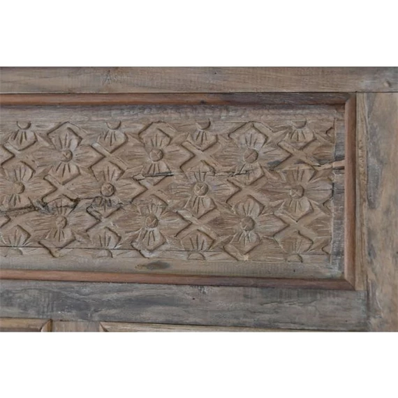 Ágy állvánnyal 234x190x212 cm