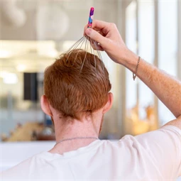 Fejmasszírozó, botanikus 3,75x9,25 cm