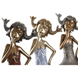 Figura lány 16x12x37 cm 3 féle