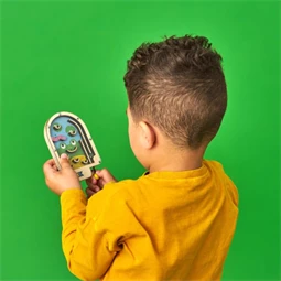 Flipper játék fából 1,27x8,89x1,27 cm