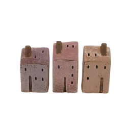 Ház emeletes, kéménnyel 5x3,8x9,7 cm 3féle