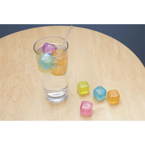 Jégkocka 2,8x13,8x16,3 cm S/30