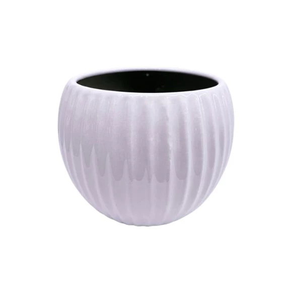 Ceramic planter with ball pattern, 16x13.5 cm, purple