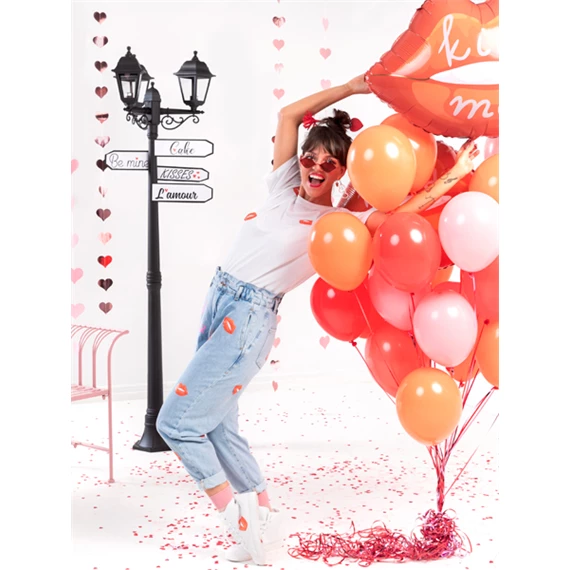 Konfetti szívek 1,6x1,6 cm piros 15 g