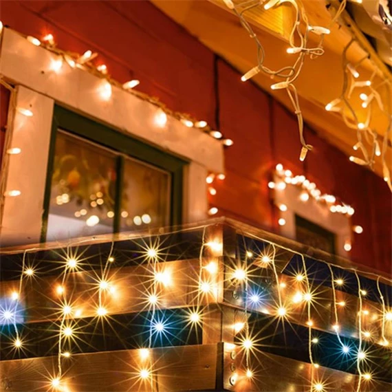 LED-es sziporkázó jégcsap fényfüggöny, 200 LED, 5 m