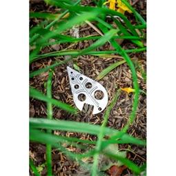 Levél fomájú univerzális szerszám