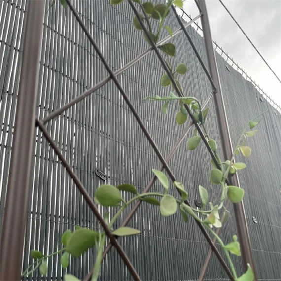 Növényfuttató félköríves 30 cm x 1,2 m