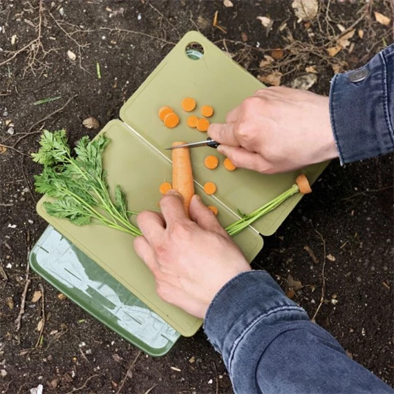 Vágódeszka összecsukható 12,27x19,6x0,6 cm