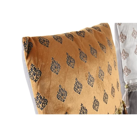 Párna bojtos 45x10x45 cm 3 féle