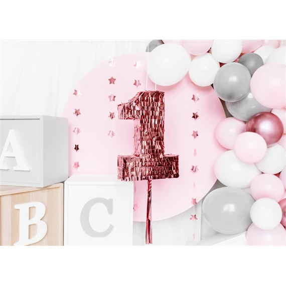 Pinata 1-es szám 28,5x40,5x8 cm