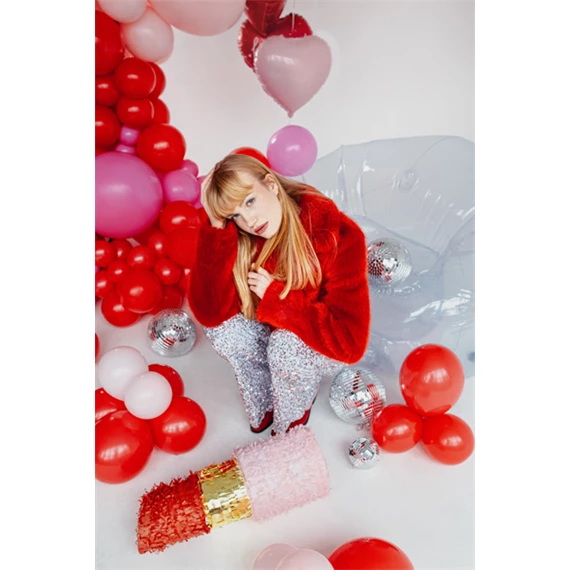 Pinata rúzs alakú 20x54x20 cm