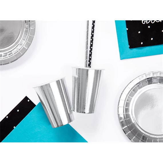 Papírpohár ezüst 220 ml S/6