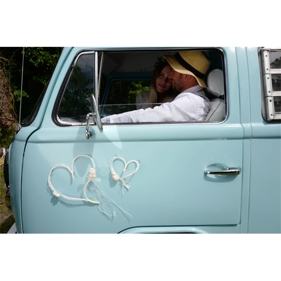 Rattan szívek krém színű virágokkal S/2