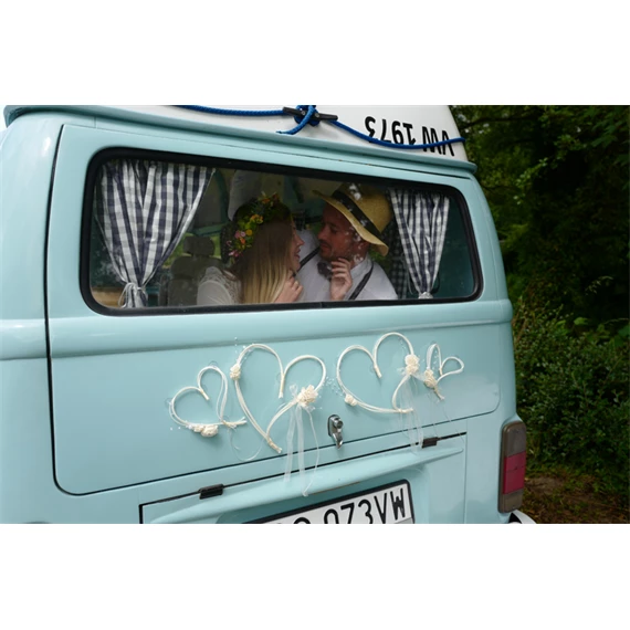 Rattan szívek krém színű virágokkal S/2