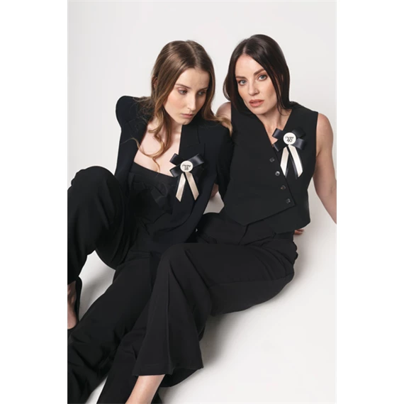 Rozetta 40. születésnapra 11x17 cm krém-fekete