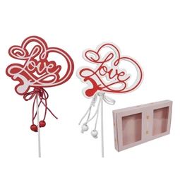 Szív "Love" felirattal, betűzős 7,5x6,5 cm S/12