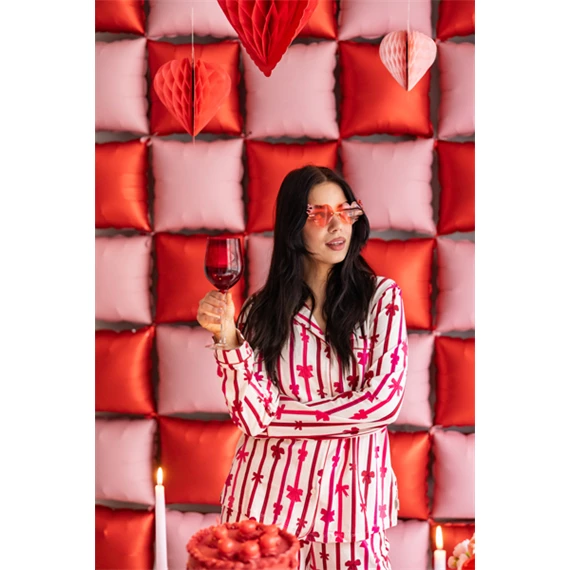 Szív alakú láng szemüveg, piros, 14,5 cm széles keret