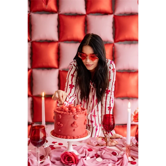 Szív alakú láng szemüveg, piros, 14,5 cm széles keret