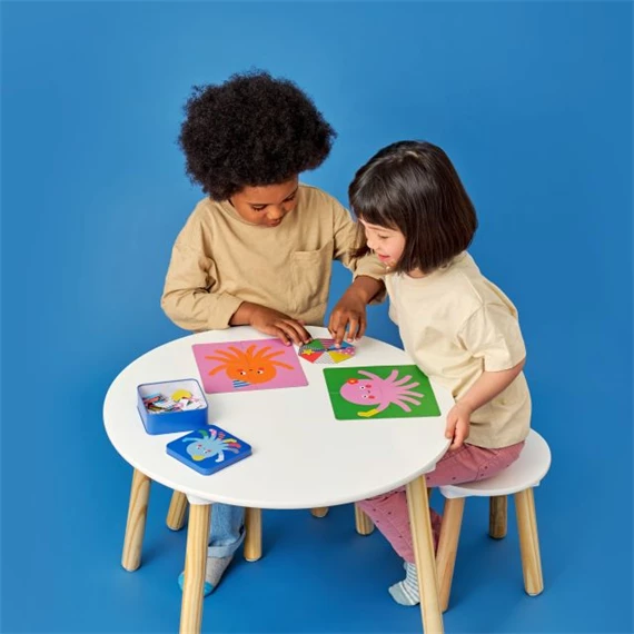 Utazó játék Socktopus 10,5x10,5x4 cm