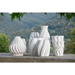 Váza 3D 14x14x19 cm