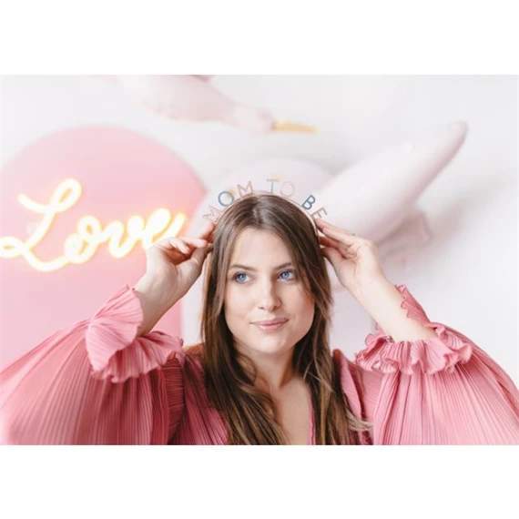 Világító LOVE felirat LED hálózati adapterrel, műanyag 61x27,4cm fehér